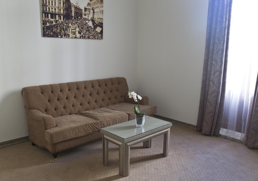 Euro Hotel Grivita Bucharest Exterior photo